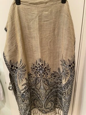 PASHMINA SILK BLEND Scarf Beautiful Unique Design Reversible Blue Beige 70”x27” - Image 1 of 4