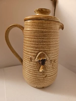 VINTAGE●SUTTON-ON-HULL●Mushroom Pottery~WATER JUG WITH LID - Image 1 of 4