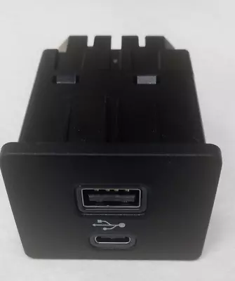 SYNC 3 Type-C+USB Dual Media USB Charging Port • 53.95$
