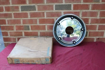 69 70 71 72-82 Chevrolet K-10 camión blazer suburbano nos 4x4 tapacubos GM 3964413 Foto 1 de 4