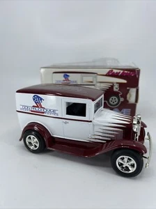 Liberty Classics Don Prudhomme Druckguss-Metallbank 1937 Chevy Snake Racing - Bild 1 von 5