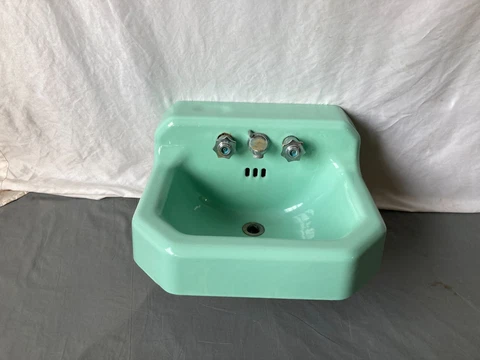 Vtg Mid Century Jadeite Ming Green Porcelain Cast Iron Bath Wall Sink 303-23E Cover