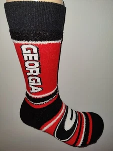 Georgia Bulldogs Women's Fuzzy Stretch Blend NCAA Crew Team Socks Medium - Picture 1 of 2
