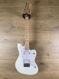 Squier Mini Jazzmaster HH, Maple Fingerboard, Olympic White - Picture 1 of 7