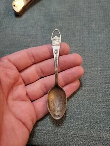 Vintage Sterling Silver Mount Hood Miniature Souvenir Spoon - Picture 1 of 6