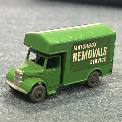 1956 Matchbox Lesney #17-A Bedford Removal Services Van green no number cast - Image 1 of 4