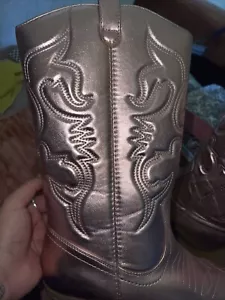 Women's Cowboy Boots Mid Calf Cowgirl Boots Embroidered Western Size 9 Pink - Picture 1 of 4