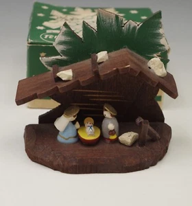 FERI MID CENTURY MODERN MADE IN ITALY MINI HOLZKRIPPE MIT KRIPPE 60er Jahre - Bild 1 von 12