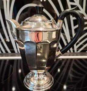 Vintage Silver Plate Coffee Pot. Marked EPNS A1. Size 21cm. - Picture 1 of 9