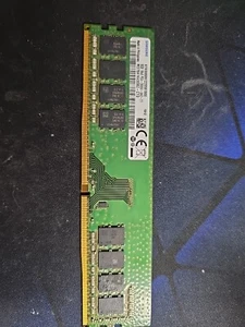 Samsung 8GB (1x8GB) 2666MHz 288-pin UDIMM DDR4 RAM Memory (M378A1K43DB2-CTD) - Bild 1 von 2