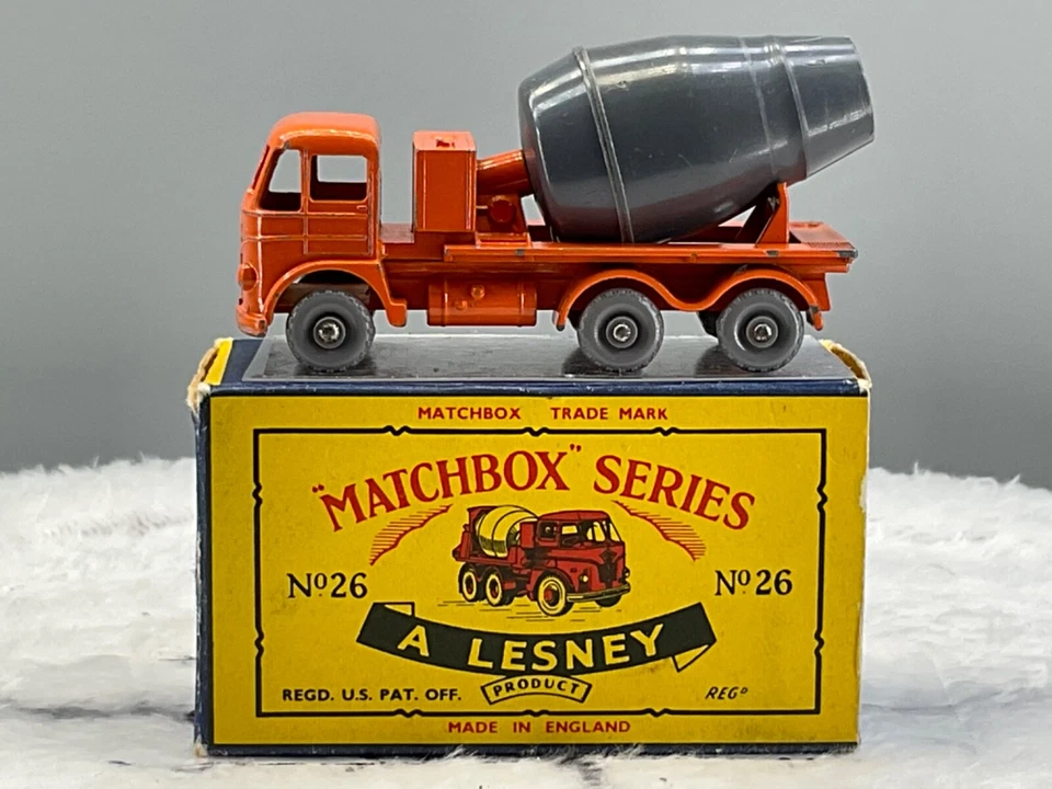 Matchbox lesney1961 #26B Foden Cement Lorry ,VG cond,in C box all orig,. - Image 1 of 4