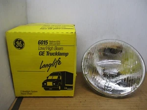 GE 6015 Round Low/High Sealed Beam Headlight Headlamps 7" Glass Trucklamp - Foto 1 di 4