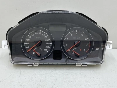 Volvo S40 MB 2011 Genuine Speedometer Odometer Cluster MB4204S 36002711 - Image 1 of 4