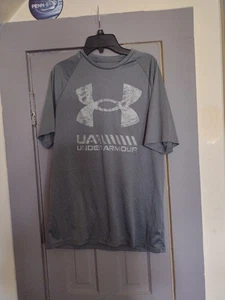 T-shirt grigia uomo Under Armour grafica taglia media - Foto 1 di 4