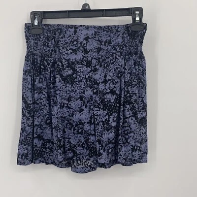 Kimchi Blue Women’s XS Gray Black Elastic Sides  Soft Shorts High Rise - Image 1 of 4