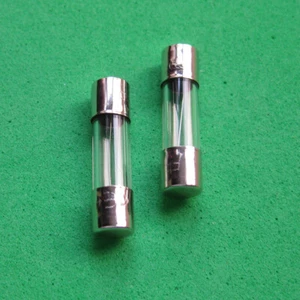 20 un. totalmente nuevo 2A 250V 2000mA fusible tubo de soplado rápido fusible 5 x 20 mm 5F - Imagen 1 de 3