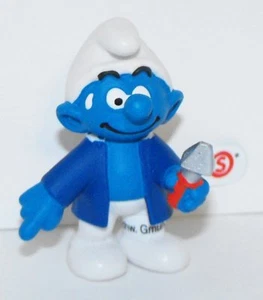 20768 Caretaker Smurf Figurine from 2015 Office Set Plastic Miniature Figure - Picture 1 of 3