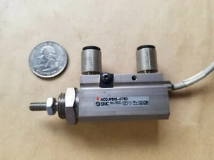 SENSOR DE CILINDRO SMC NCDJPB15-075D - Imagen 1 de 2