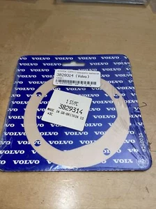 VOLVO PENTA MARINE OEM GENUINE SEA WATER PUMP,GASKET;P/N 3829314. - Picture 1 of 3