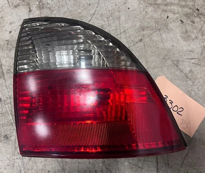 2003 to 2006 LINCOLN LS RIGHT PASSENGER Tail Light Assembly #3303 - Image 1 of 2