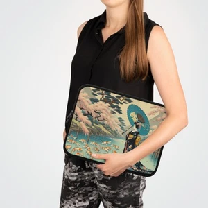 Japanese Style Koi Pond Geisha Laptop Sleeve Accessories Gift Interior - Afbeelding 1 van 7