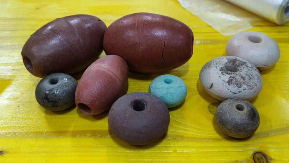 LOTTO BOA GALLEGGIANTE PER RETE DA PESCA PESCATORI VINTAGE VECCHI - Immagine 1 di 1