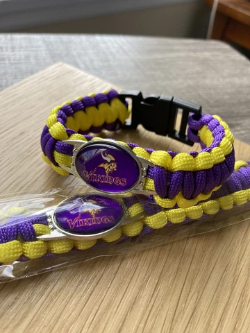 Minnesota Vikings NFL Team Colors Paracord Bracelet Purple & Yellow Fun Gift Ide Cover