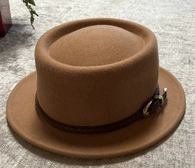 Sombrero Fedora Bronceado Con Borde 100% Lana ¿Quizás Sombreros Prácticos? Foto 1 de 4