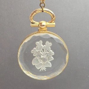Victorian Revival Floral Intaglio Glass Pendant Necklace 28" Gold Tone Snail Cha - Picture 1 of 12