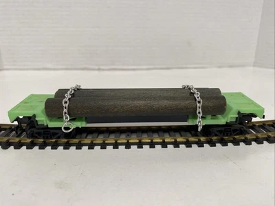 Vintage Model Train Car Tyco HO Scale Log Transport Car No.350A With 3 Logs Grn - Image 1 of 4