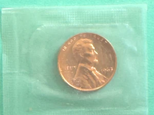 1963 Lincoln Penny No Mint Mark Errors On Top Rim & "L" On Edge Rare Coin - Picture 1 of 5
