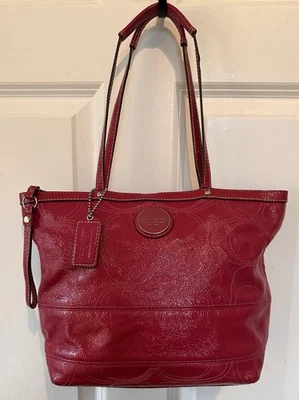 Cartera COACH F15142 Cuero ROSA Frambuesa Tamaño Mediano Usado en Excelente Condición Bolso de Mano Diseñador Foto 1 de 4