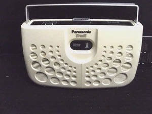8 TRACK PLAYER PANASONIC RS-833S RESTORED TESTED SOUNDS AMAZING NICE VOLUME - Picture 1 of 9