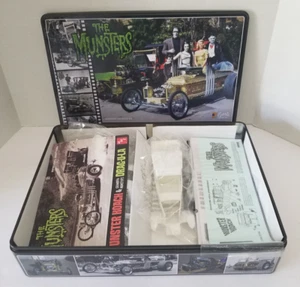Munsters Dragula Koach Kustom Tin Set Drag-U-La Model Car Kits George Barris - Picture 1 of 16