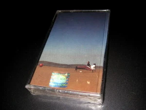 THE CRANBERRIES Wake Up And Smell The Coffee Bulgaria CASSETTE Bulgarian Edition - Picture 1 of 5