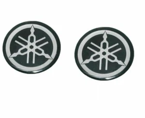 Autocollant Logo Réservoir De Carburant Noir Et Argent 55mm Pour Yamaha FZ 16 - Bild 1 von 4