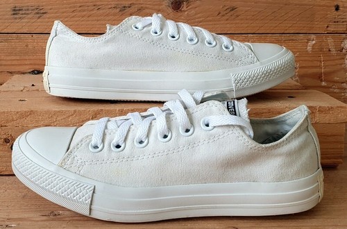 Converse Chuck Taylor All Star Low Trainers 1T747 Triple White UK5 US7 EU37.5