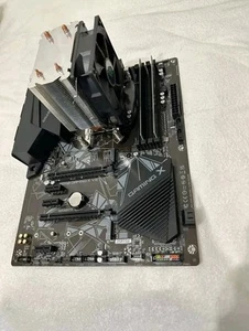 AMD Ryzen 7 5800X Gigabyte B550 Gaming X V2 16GB RAM PC Bundle - Photo 1/3