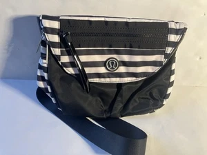 Lululemon Festival bag purse black White crossbody stripe Apex EUC - Picture 1 of 9