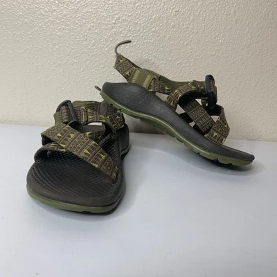 Sandalias de agua de senderismo Chaco Z1 punta abierta verde bosque talla 11 niños pequeños Foto 1 de 4