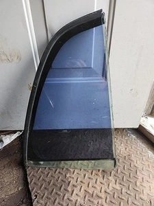 Rear Passenger Vent Glass/window GRAND MARQUIS Right 94-05 Tinted - Picture 1 of 2