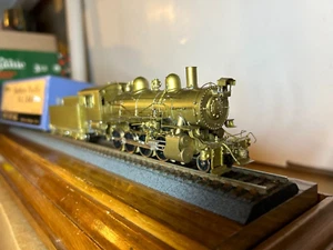 MESSING PFM Northern Pacific Y-1 2-8-0 Dampfloco unlackiert H.O. 1:87 - Bild 1 von 5