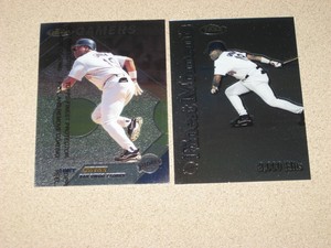 TOPPS FINEST TONY GWYNN 2 CARD LOT 1999 #275 AND 2000 FINEST MOMENTS #FM3 MINT