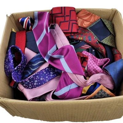 Job lot silk ties 104 units aprox some designer vintage golf floral - Image 1 of 4