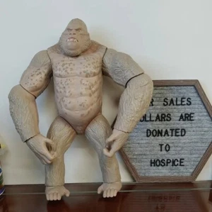 Rampage The Movie: Mega-George Gorilla Ape 16" Action Figure Toy King Kong - Picture 1 of 8