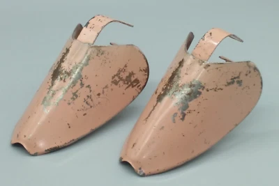 Par de modeladores/insertos de zapatos de metal pintado vintage Foto 1 de 4