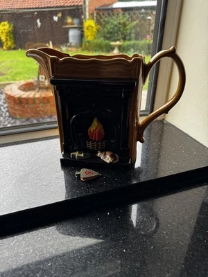 Stunning Park Rose Bridlington Ceramic Fireplace Jug Vintage collectable - Image 1 of 4