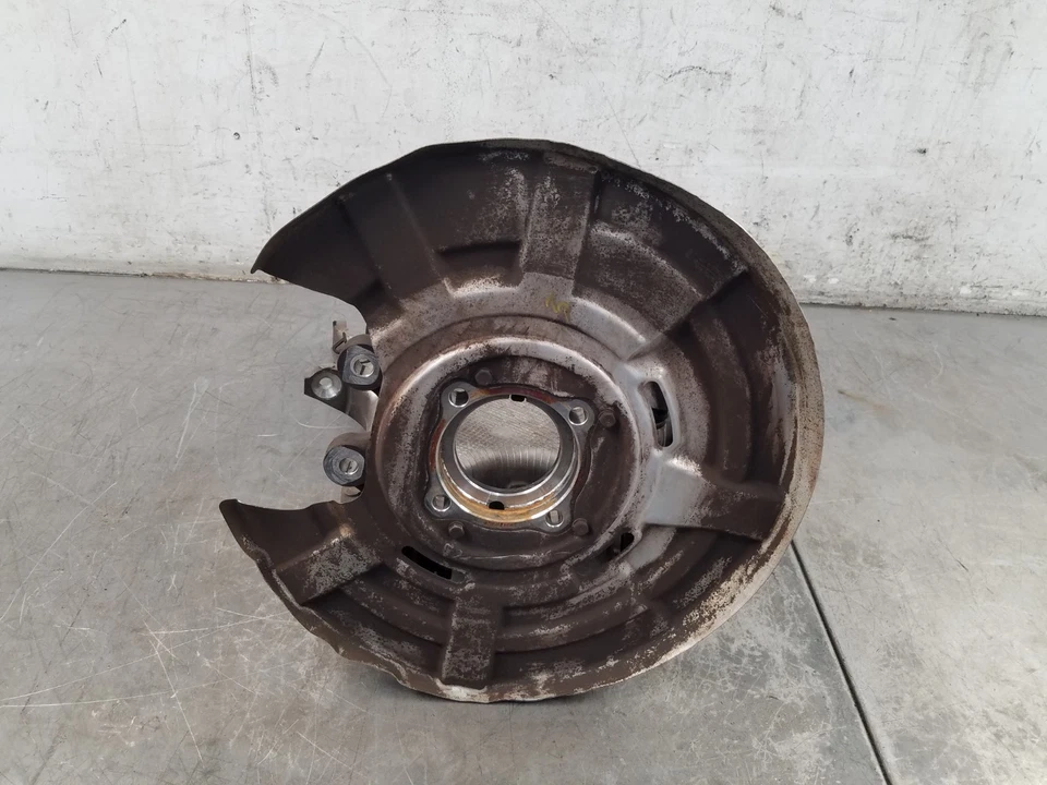 BMW M5 F10 2013 brazos de control de nudillo trasero izquierdo #6234 Q1 Foto 1 de 4