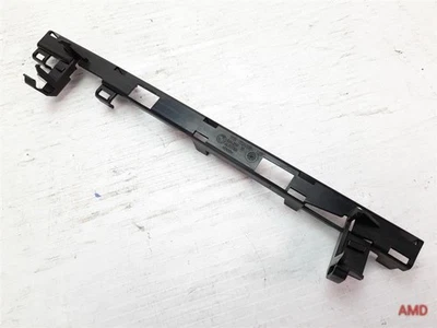 2005 BMW 330ci 325ci 325i 330i E46 M54 Fuel Rail Lambda Connector Bracket Holder - Image 1 of 4
