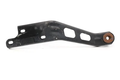 Soporte de montaje de escape delantero izquierdo Dodge Durango 2014-2025 OEM 68166084AA Foto 1 de 4